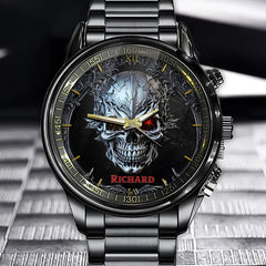 Personalized Infernal Skull Watch - Customizable for Bold Souls with Their Names