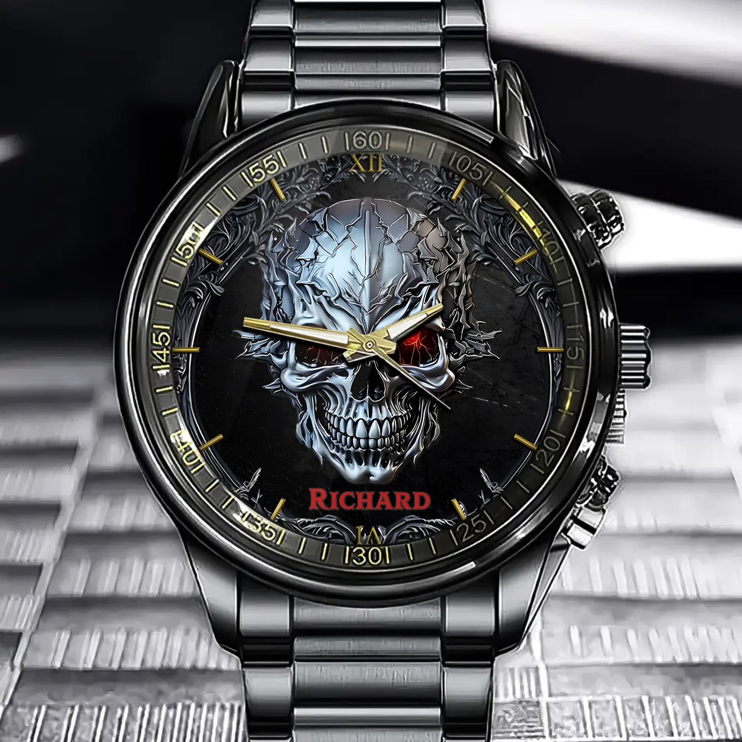 Personalized Infernal Skull Watch - Customizable for Bold Souls with Their Names